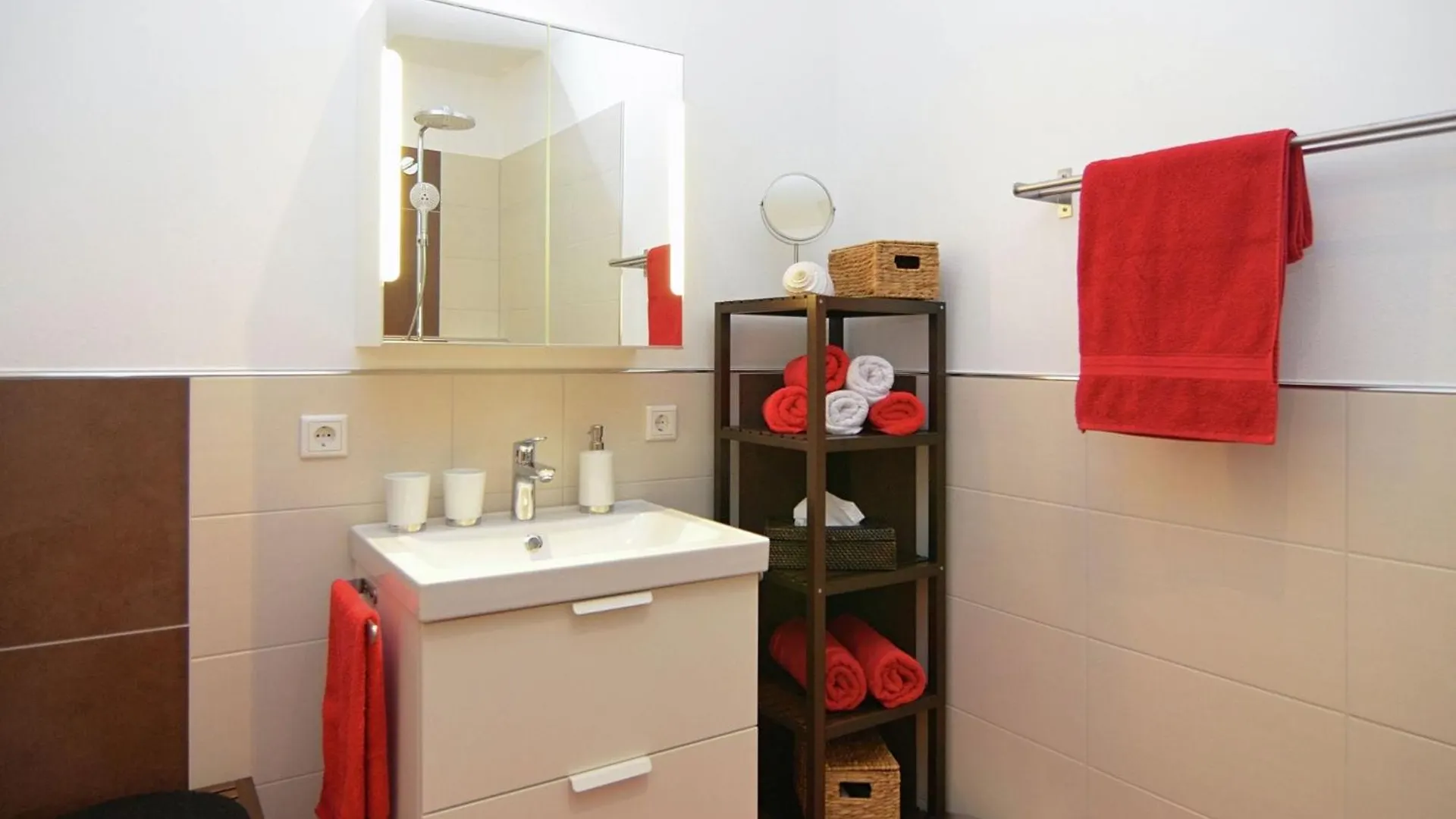 Modern Apartment Near Forest In Heinrichskirchen 0*,  Germany